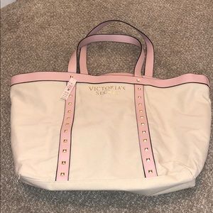 Victoria's Secret Bags - Victoria’s Secret Tote Victoria's Secret Bags - Victoria’s Secret Tote